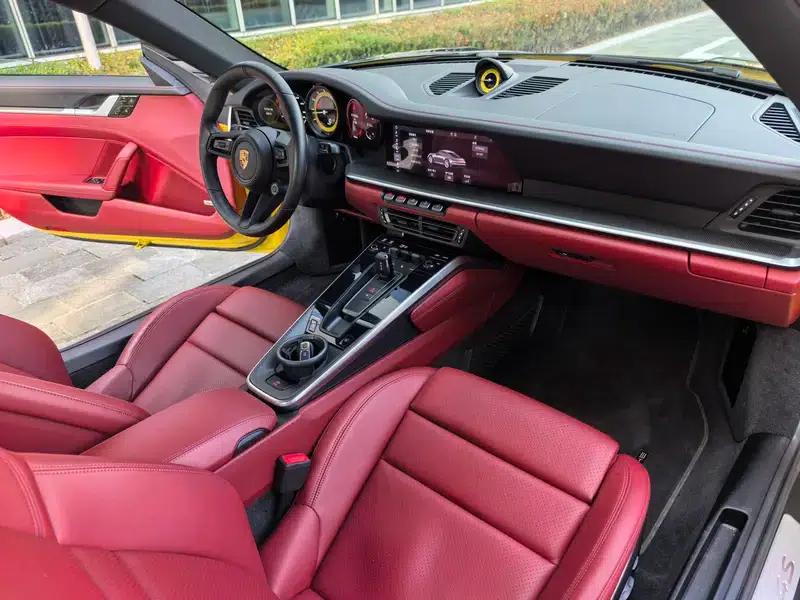 Porsche 911 2019 Carrera 4S 3.0T — миниатюра 28