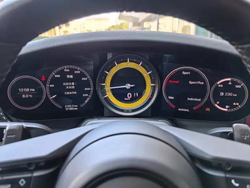 Porsche 911 2019 Carrera 4S 3.0T — миниатюра 32
