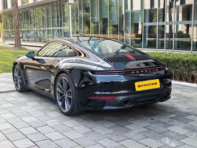 Porsche 911 2019 Carrera 4S 3.0T — миниатюра 5