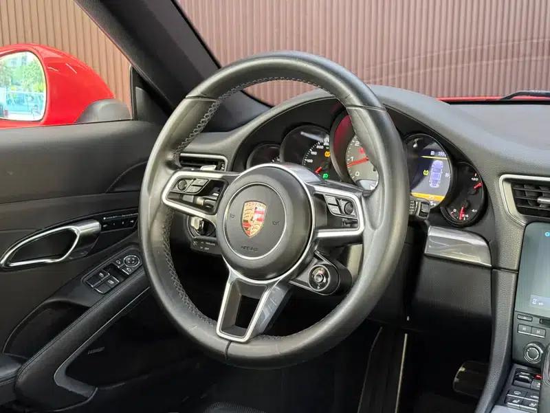 2016 Porsche 911 Carrera 4S 3.0T — миниатюра 16