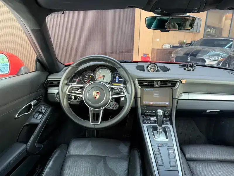 2016 Porsche 911 Carrera 4S 3.0T — миниатюра 19