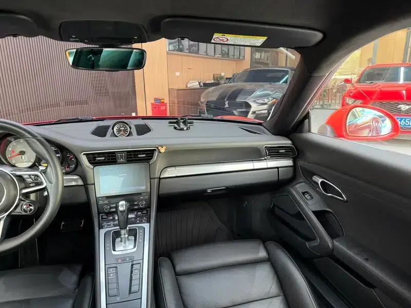 2016 Porsche 911 Carrera 4S 3.0T — миниатюра 20