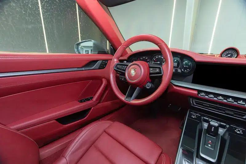 2023 Porsche 911 Targa 4S 3.0T — миниатюра 14