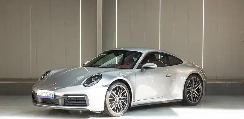 2022 Porsche 911 Carrera 3.0T — миниатюра 1