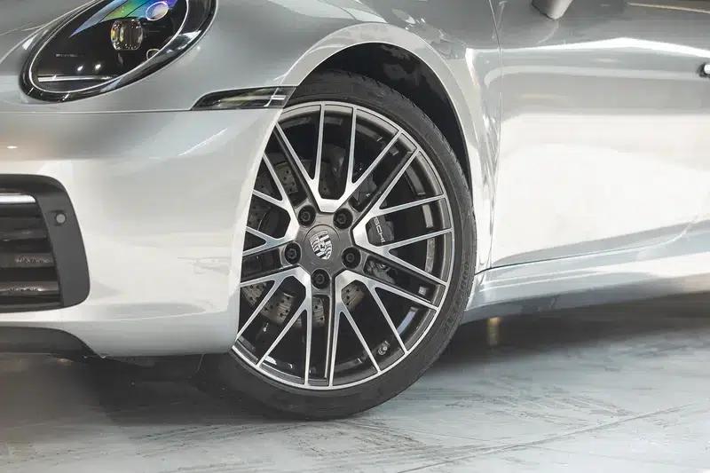 2022 Porsche 911 Carrera 3.0T — миниатюра 11