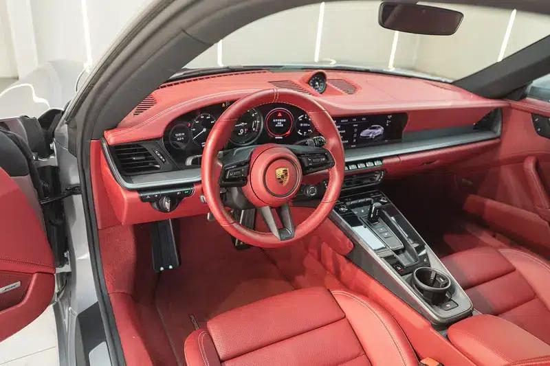 2022 Porsche 911 Carrera 3.0T — миниатюра 12