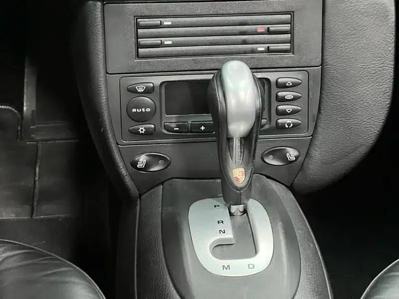 2005 Porsche 911 Carrera 4 AT 3.6L — миниатюра 15