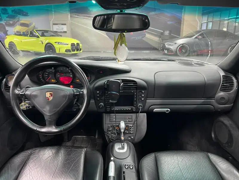 2005 Porsche 911 Carrera 4 AT 3.6L — миниатюра 18
