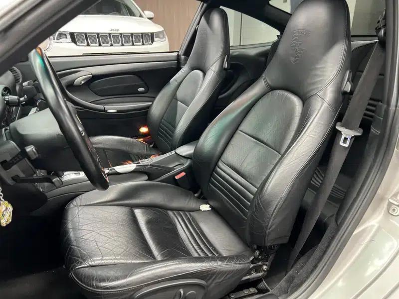 2005 Porsche 911 Carrera 4 AT 3.6L — миниатюра 21