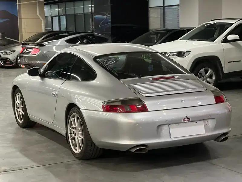 2005 Porsche 911 Carrera 4 AT 3.6L — миниатюра 5