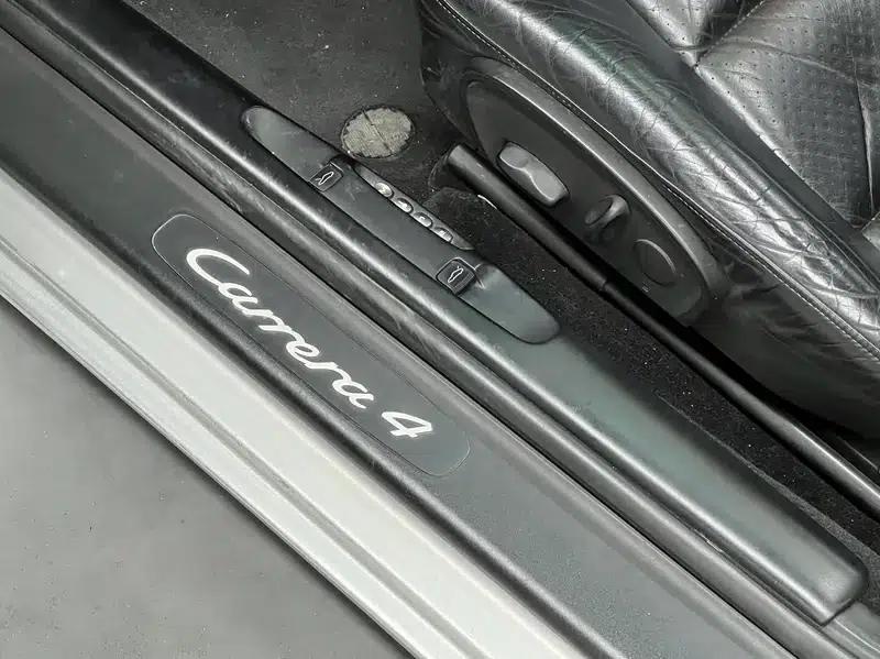 2005 Porsche 911 Carrera 4 AT 3.6L — миниатюра 9