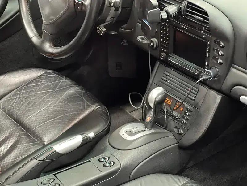 2005 Porsche 911 Carrera 4 AT 3.6L — миниатюра 10