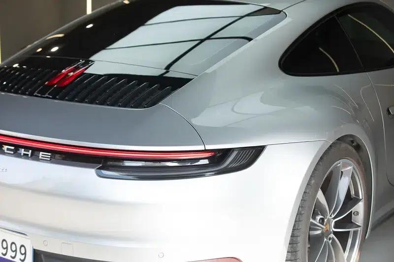 Porsche 911 2020 Carrera 3.0T — миниатюра 10
