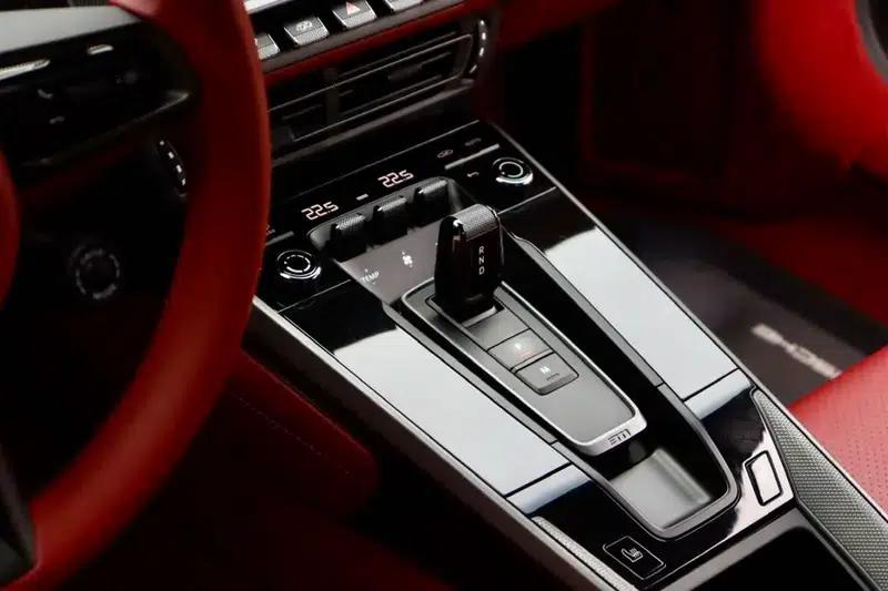 2022 Porsche 911 Carrera 3.0T — миниатюра 13
