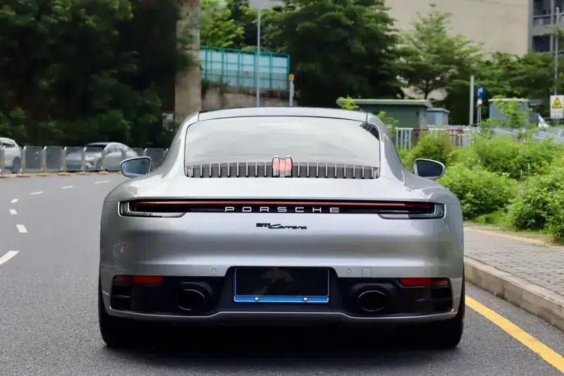 2022 Porsche 911 Carrera 3.0T — миниатюра 5