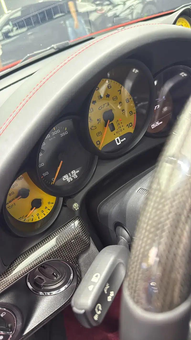 Porsche 911 2018 GT3 4.0L — миниатюра 13