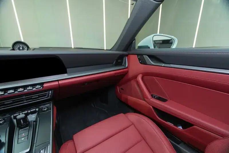 2023 Porsche 911 Carrera 3.0T — миниатюра 11