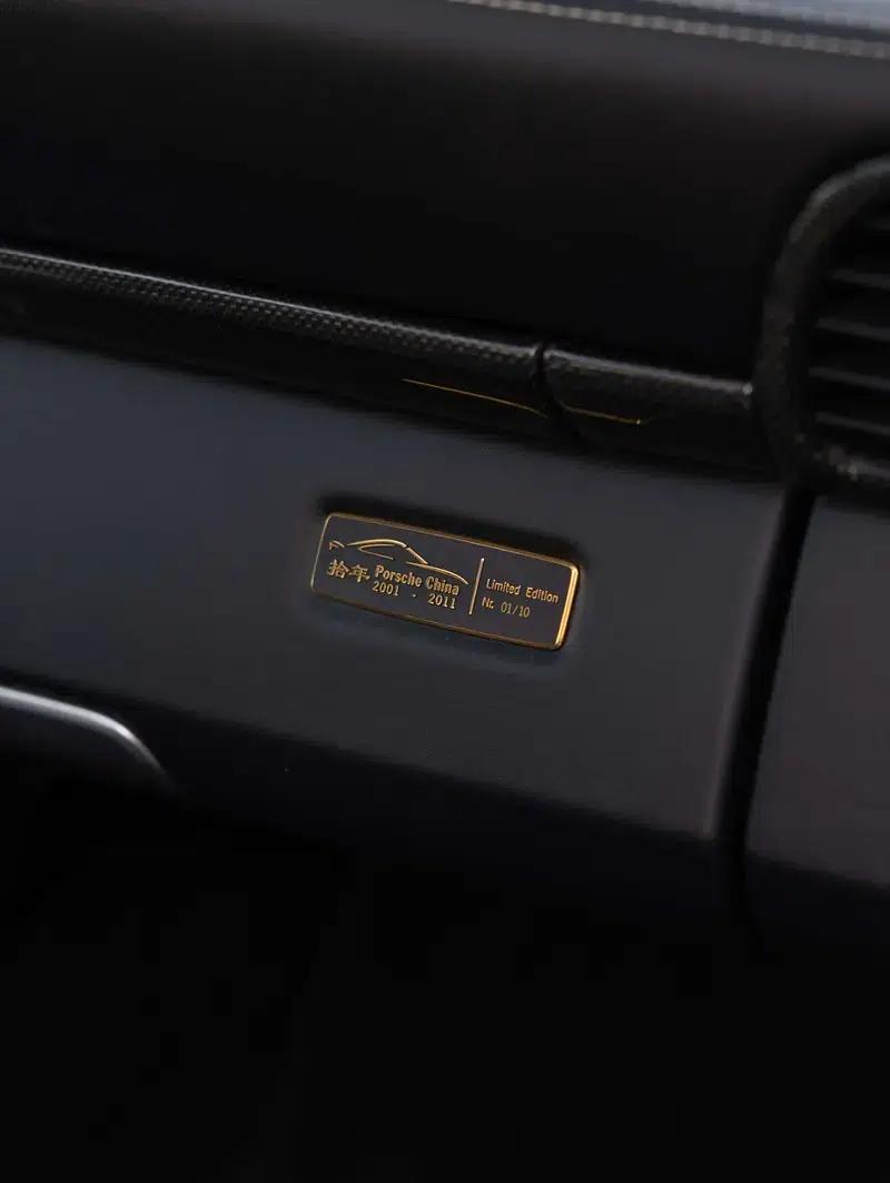 2010 Porsche 911 Turbo S 3.8T — миниатюра 12