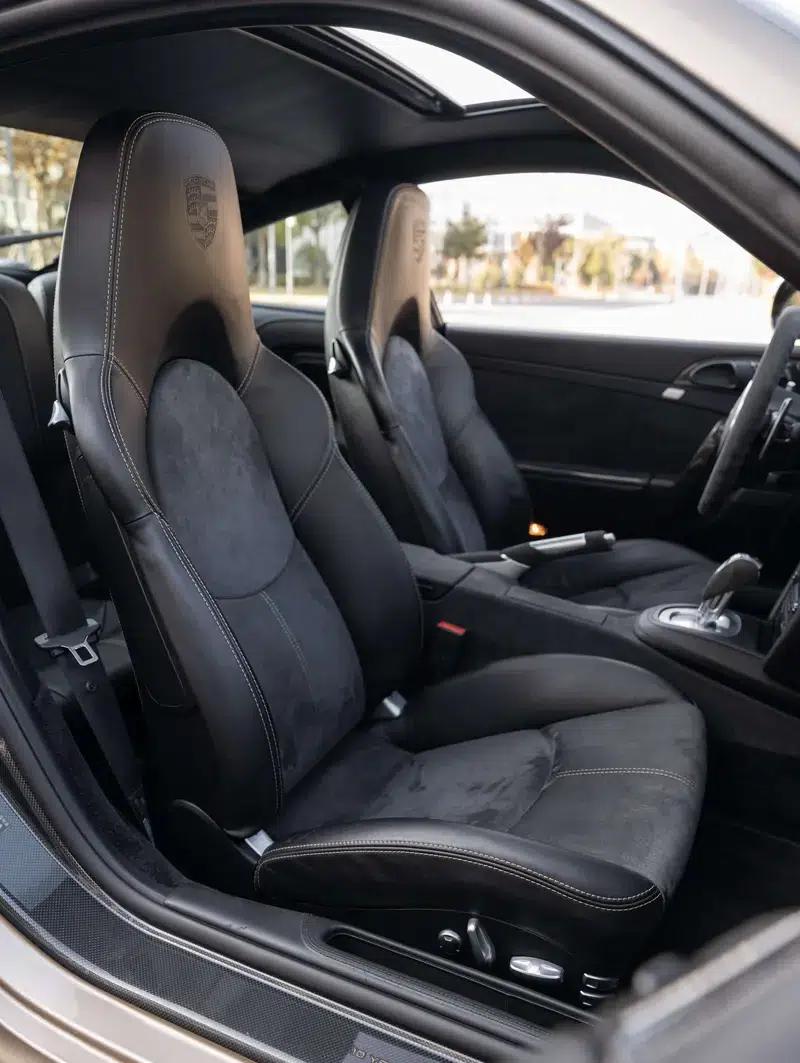 2010 Porsche 911 Turbo S 3.8T — миниатюра 21