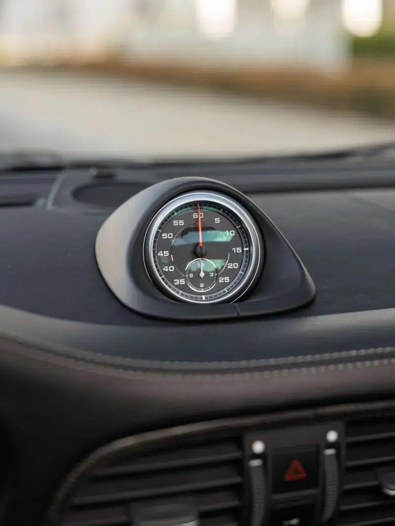 2010 Porsche 911 Turbo S 3.8T — миниатюра 9