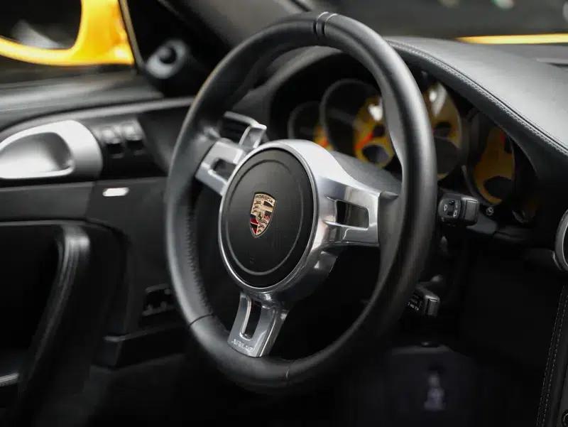 2006 Porsche 911 Turbo AT 3.6T — миниатюра 23