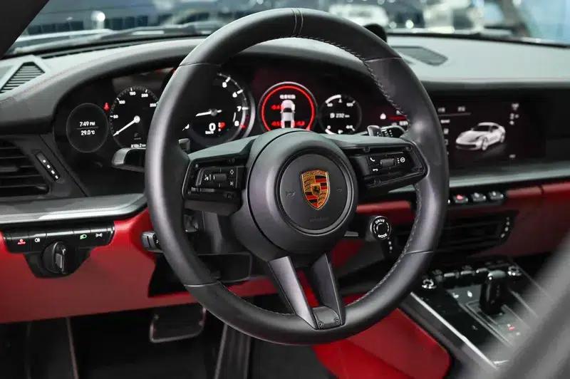 2023 Porsche 911 Carrera S 3.0T — миниатюра 13