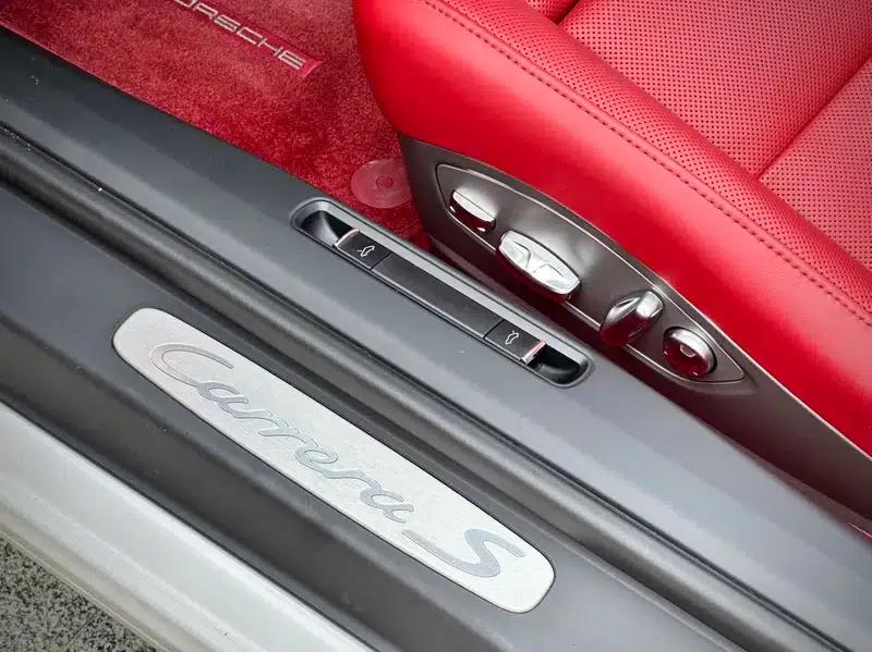 2012 Porsche 911 Carrera S Cabriolet 3.8L — миниатюра 13