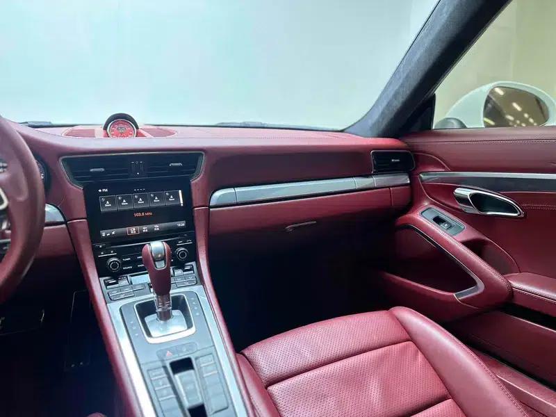 2016 Porsche 911 Carrera 3.0T — миниатюра 12