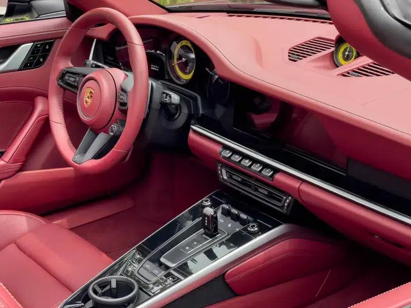 2022 Porsche 911 Targa 4 3.0T — миниатюра 12
