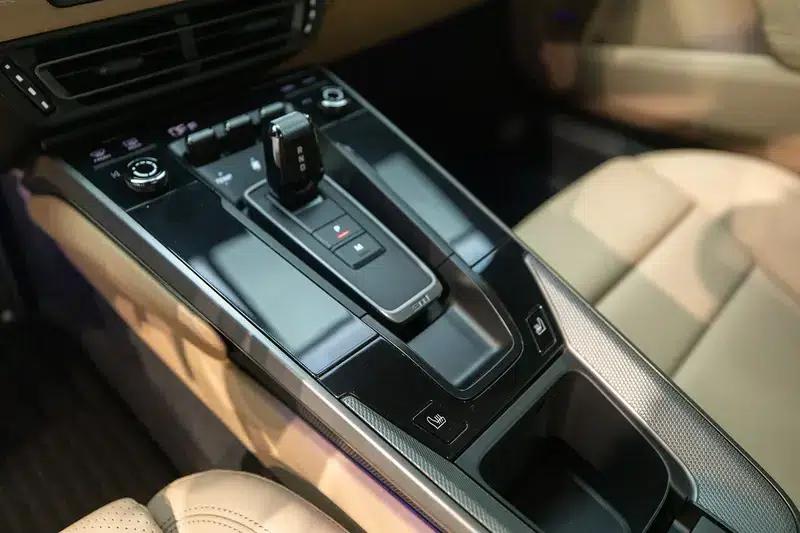 2022 Porsche 911 Carrera S 3.0T — миниатюра 16
