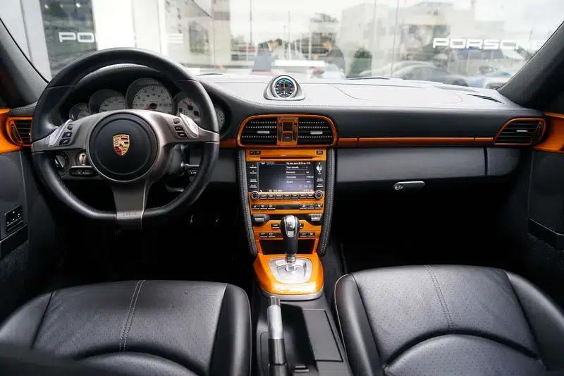 2010 Porsche 911 Carrera 3.6L — миниатюра 14