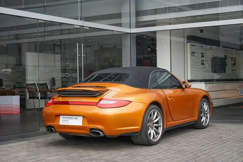 2010 Porsche 911 Carrera 3.6L — миниатюра 7