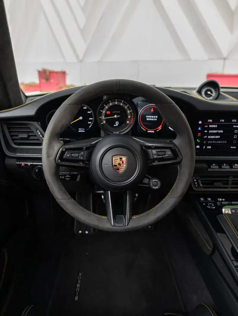 Porsche 911 2022 4.0L Manual Rear-Wheel Drive 2-Seater (Parallel Import) — миниатюра 19