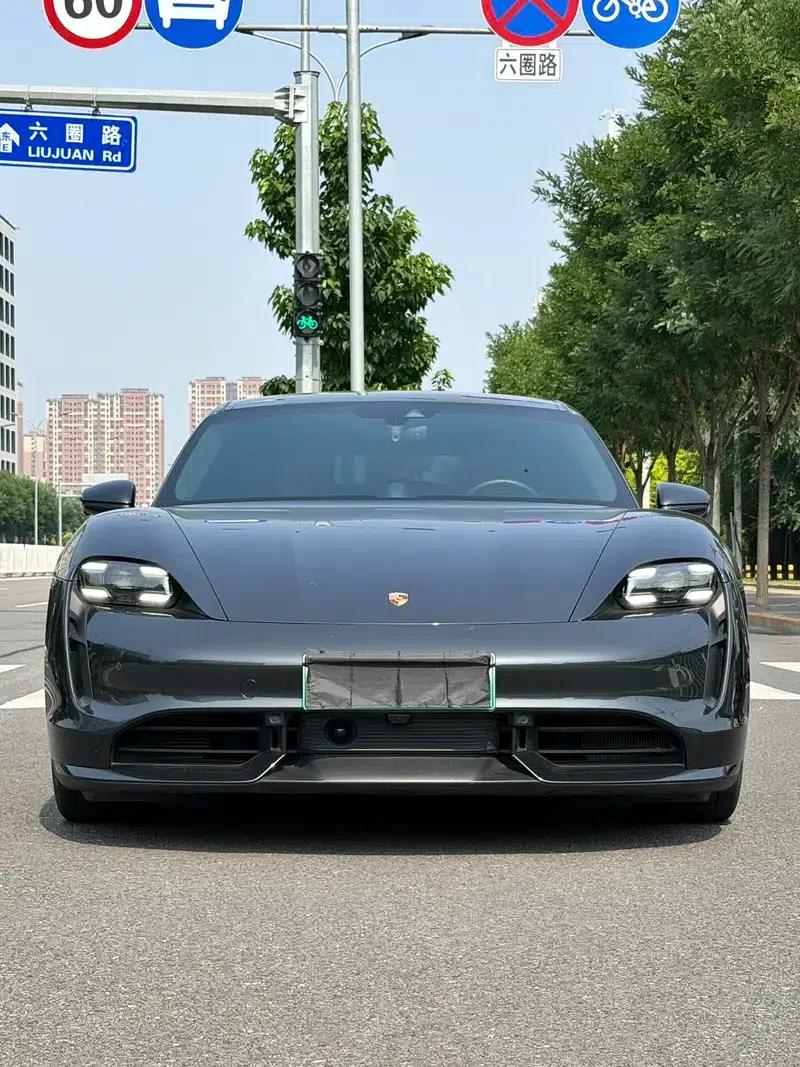2019 Taycan Turbo — миниатюра 2