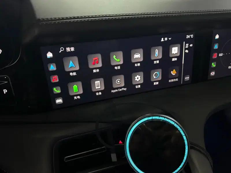 Taycan 2022 Taycan 4 Cross Turismo — миниатюра 12