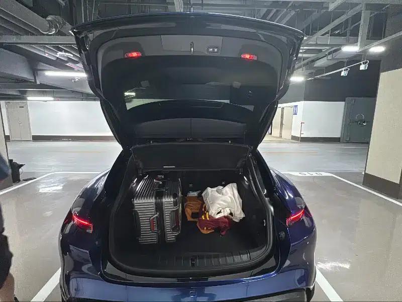 Taycan 2022 Taycan 4 Cross Turismo — миниатюра 21