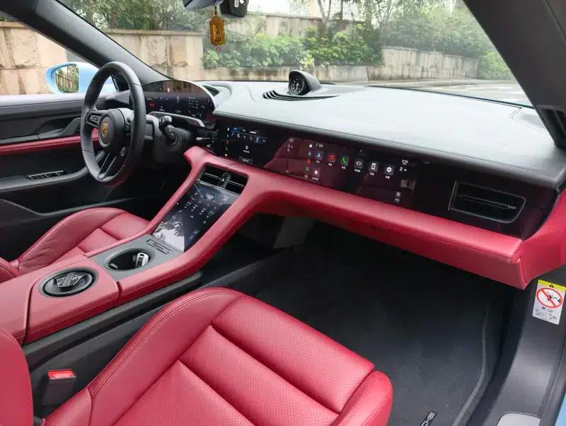 2022 Taycan 4S — миниатюра 21