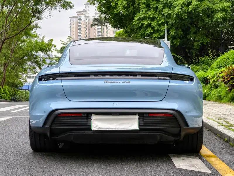 2022 Taycan 4S — миниатюра 5
