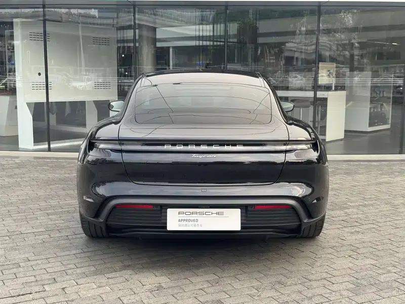 2020 Taycan — миниатюра 5
