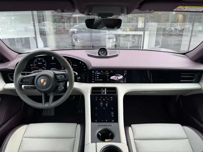 2025 Taycan — миниатюра 11