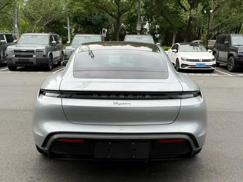 2020 Taycan — миниатюра 5