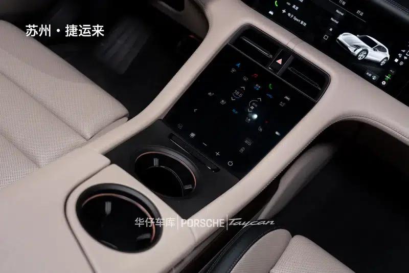 Taycan 2024 Taycan 4S Cross Turismo — миниатюра 17