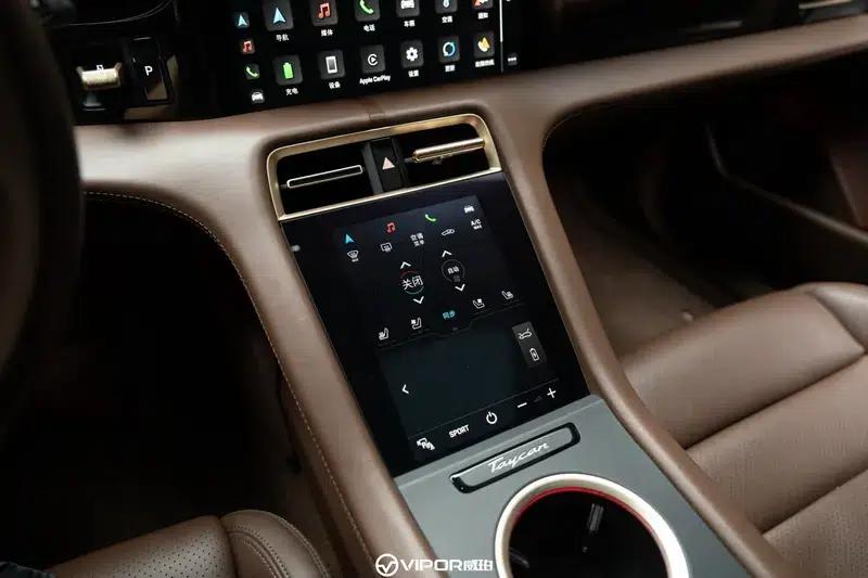 Taycan 2022 Taycan 4 Cross Turismo — миниатюра 11