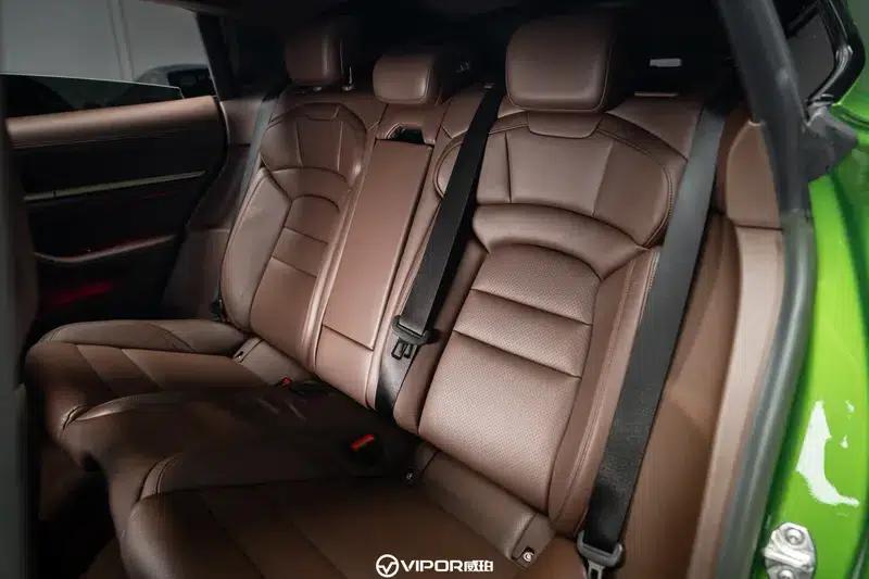 Taycan 2022 Taycan 4 Cross Turismo — миниатюра 15