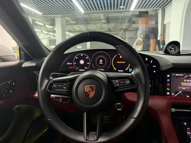 2020 Taycan — миниатюра 11