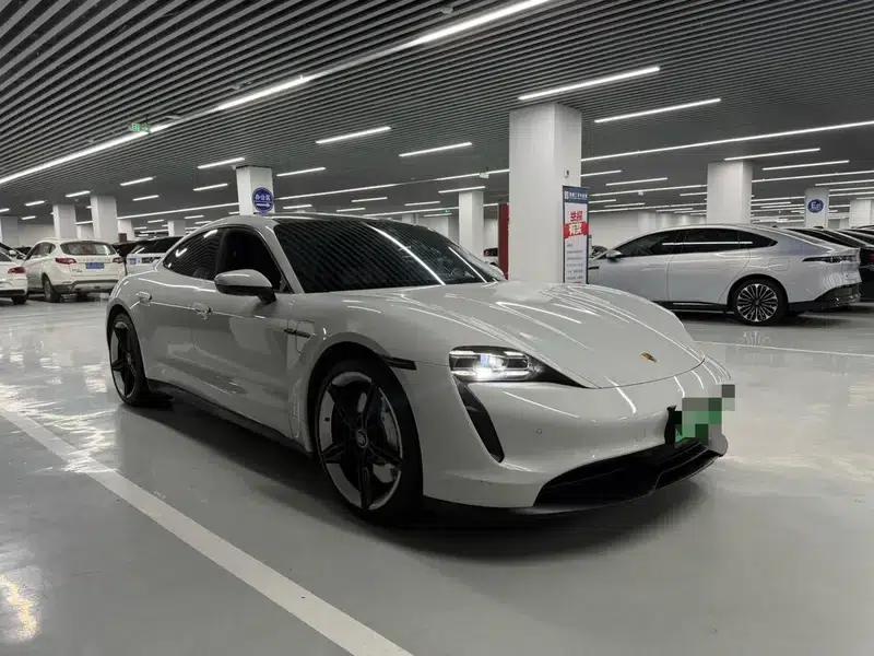 2020 Taycan — миниатюра 3