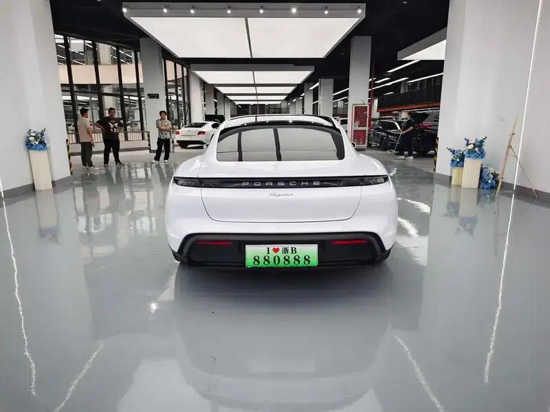 2022 Taycan — миниатюра 4