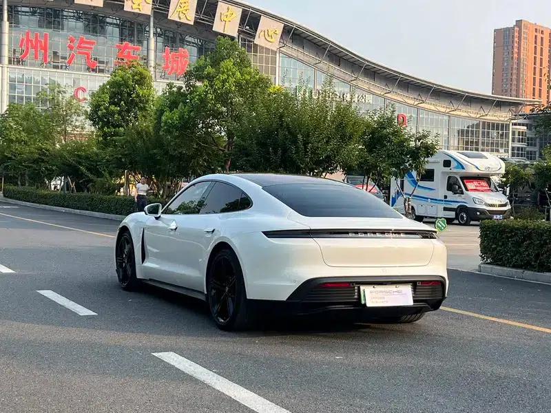 2022 Taycan Facelift — миниатюра 4