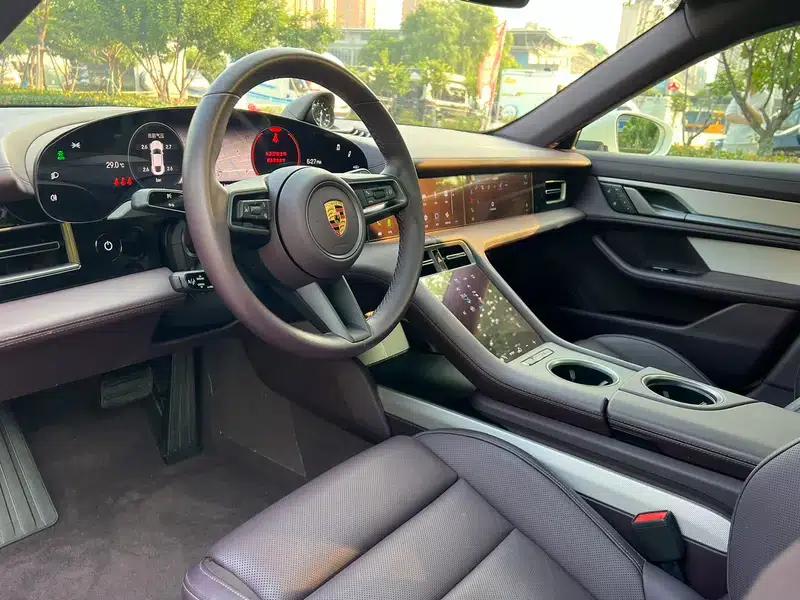2022 Taycan Facelift — миниатюра 7