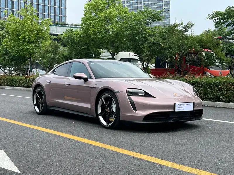 2022 Taycan Facelift — миниатюра 3